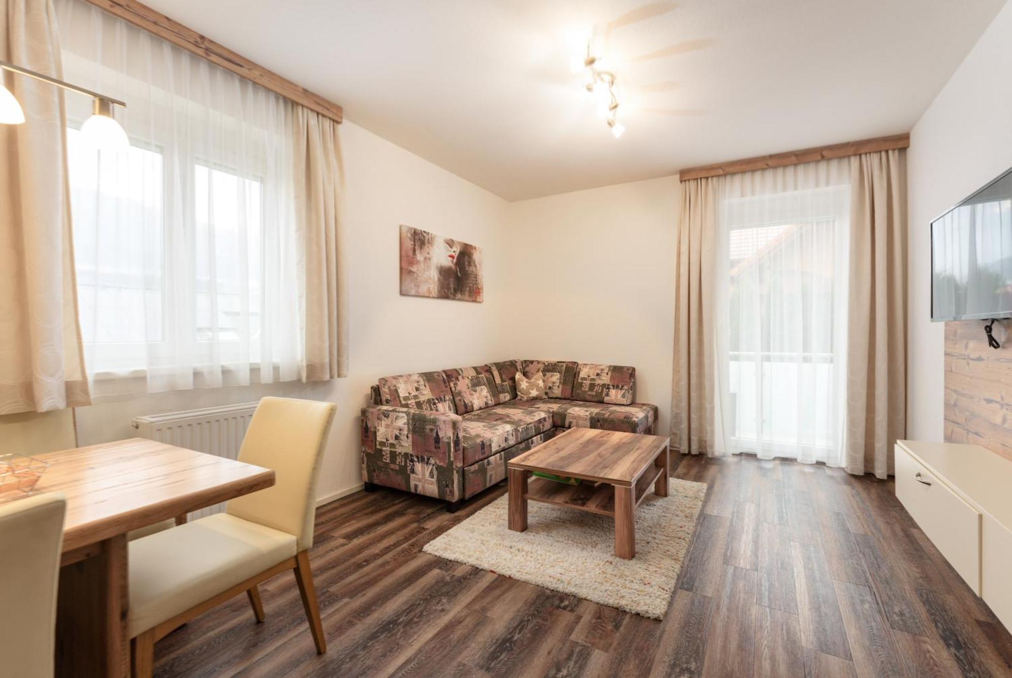 Appartmenthaus Martina By Schladming-Appartements Ruang foto